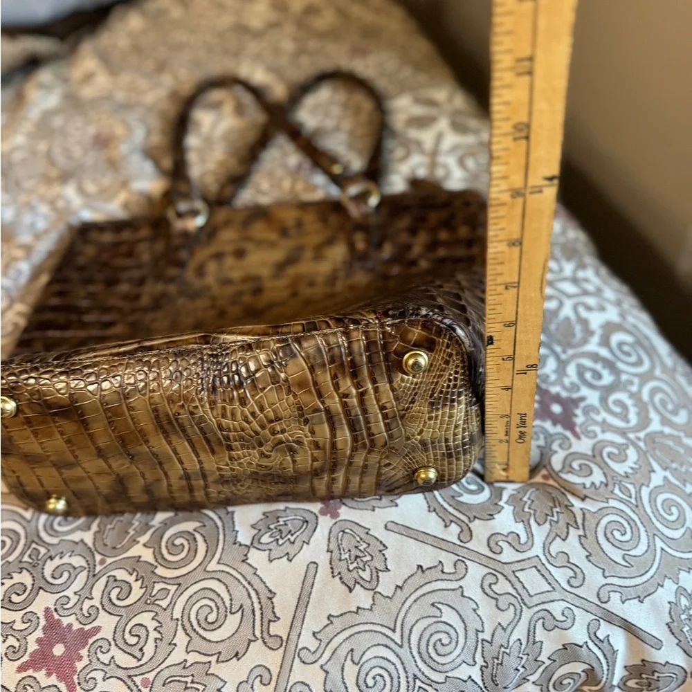 Beautiful Shoulder Bag - Picture 7 of 13
